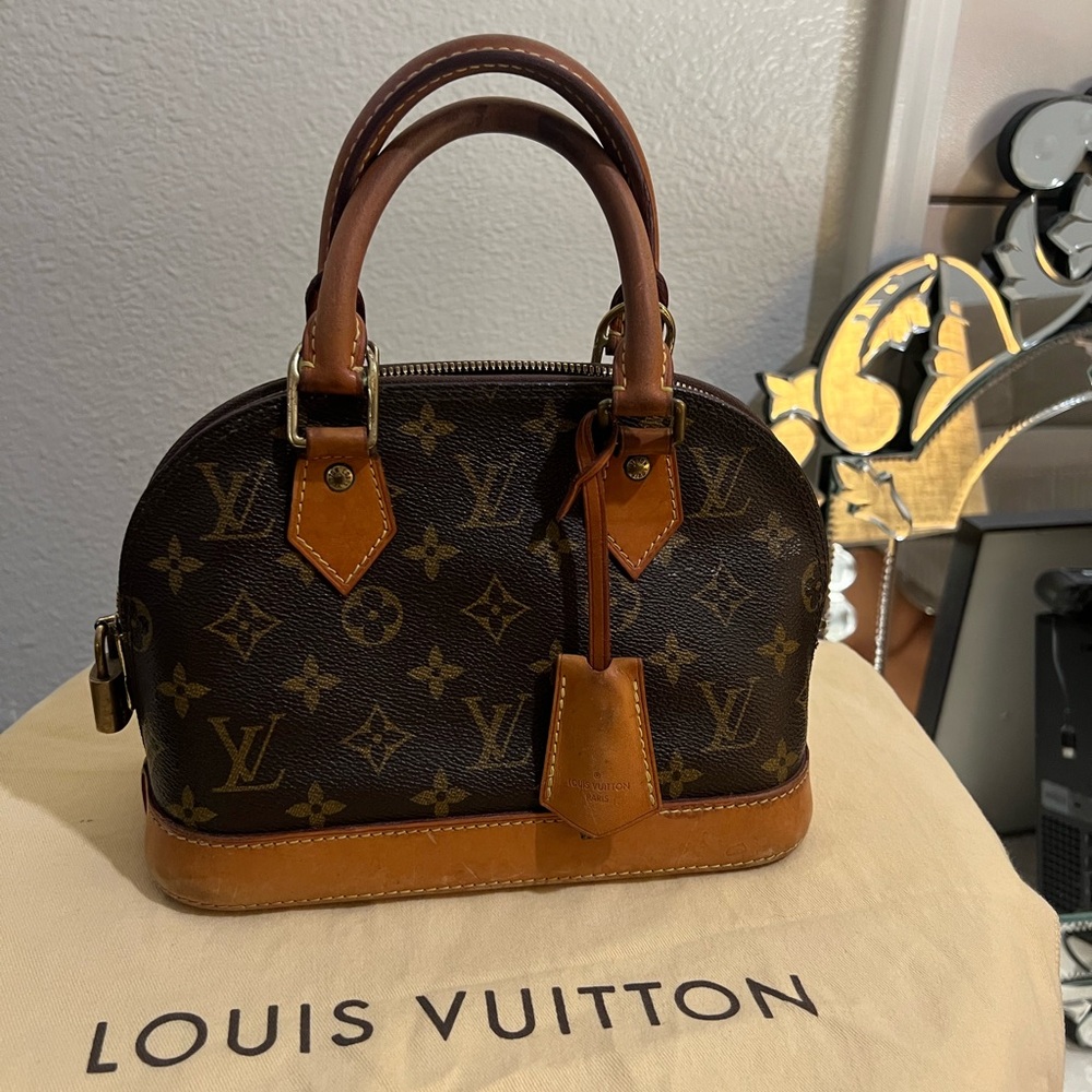 Vintage Louis Vuitton Alma bb Monogram
